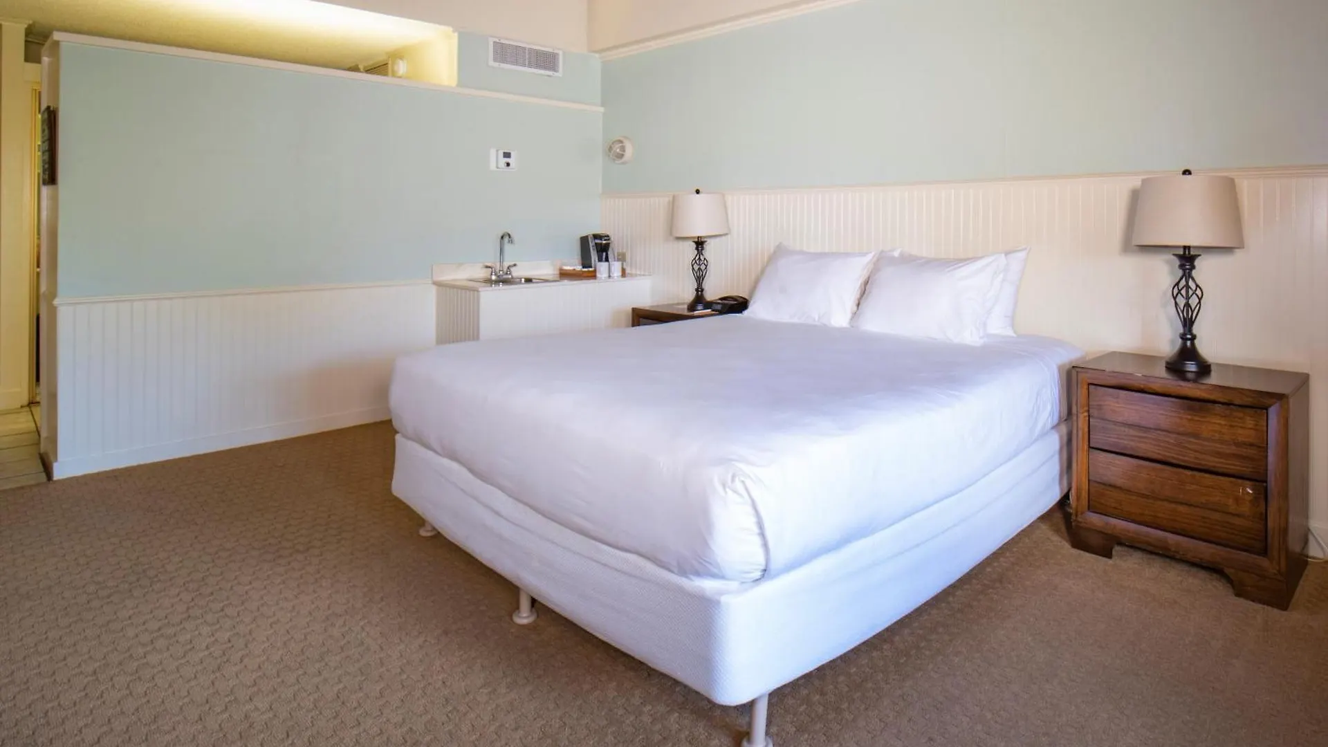 Kaanapali Ocean Inn