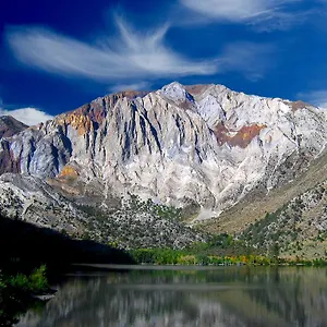 convict-lake-resort.mammothlakeshotels.org/